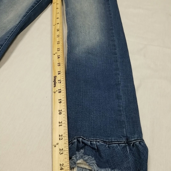 Kancun denim‎ Jean's raw edge ruffle hem size 1 24 distressed EUC - Picture 8 of 10